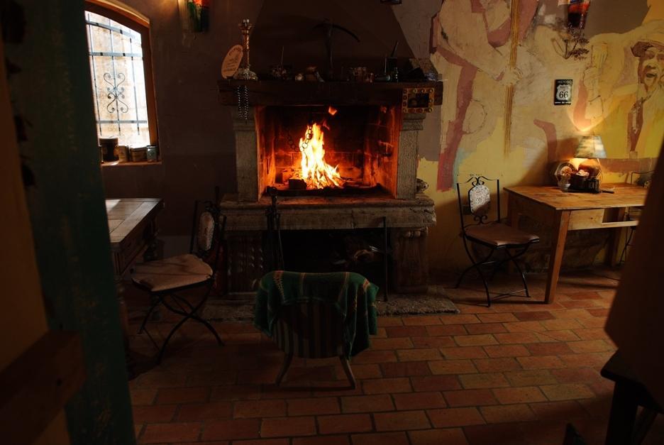 באלה Kamene Price Rooms, Music And Food מראה חיצוני תמונה